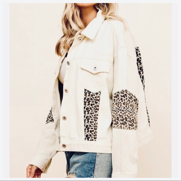 Fabulous Must Have Leopard Contrast Twill Jacket - Picture 2 of 8